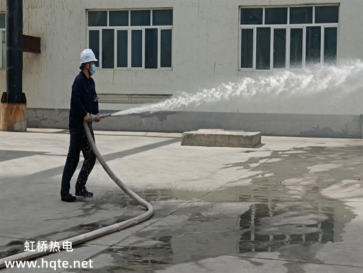 營造安全氛圍、創建安全環境,項目部舉行(xíng)“安全技能競賽活動”原圖3_副本.png